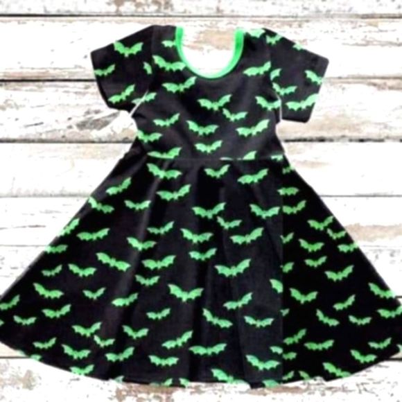 MB Boutique Other - NEW BLACK WITH GREEN BATS DRESS